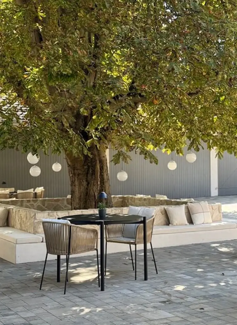 Außenbereich im Hotel Lehn